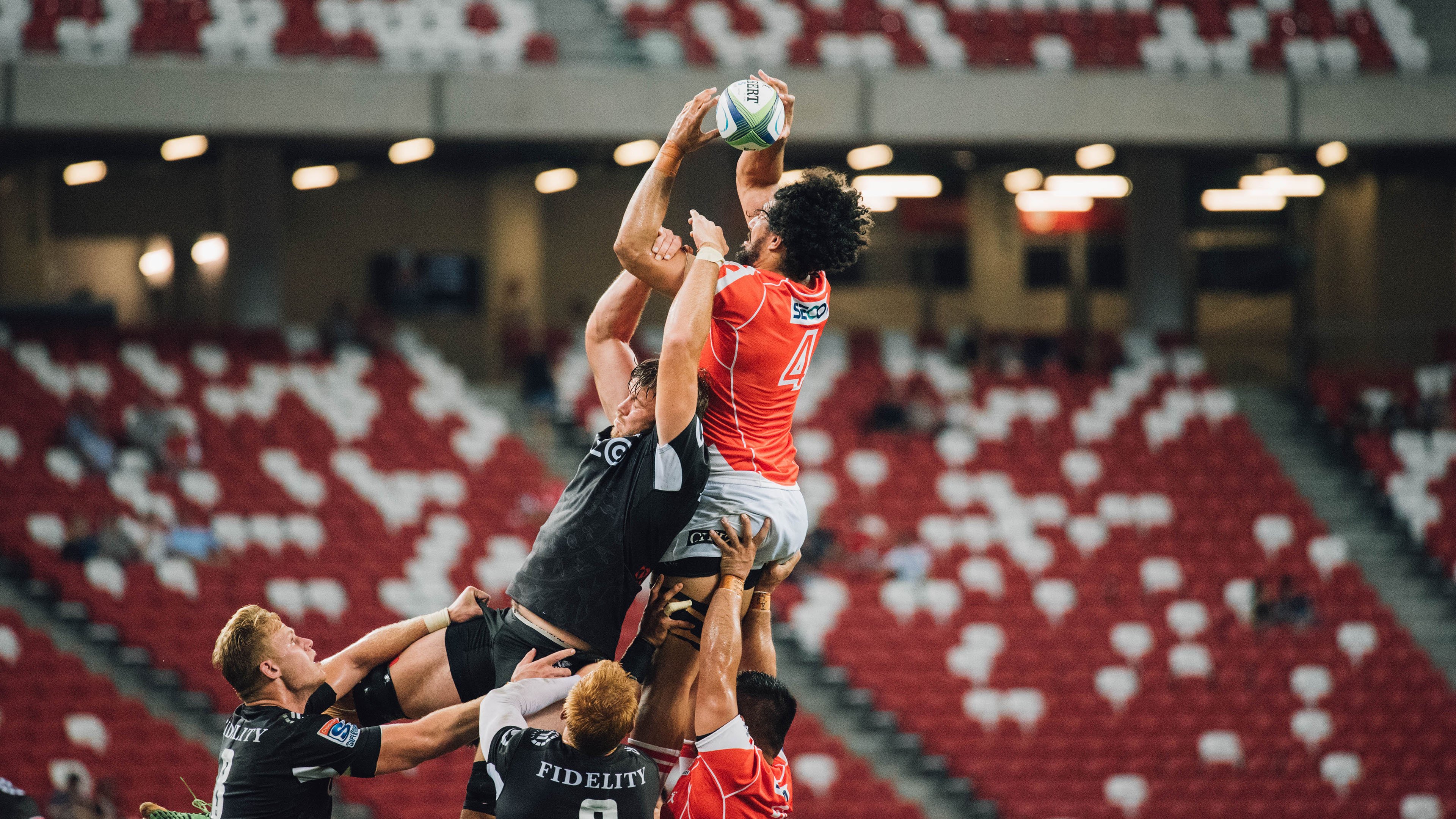 赛事期间加强反骚扰措施,护航运动员与观众权益的每一刻